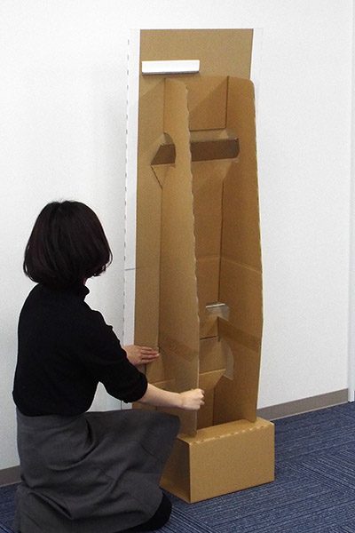 商品を展示できる等身大POP